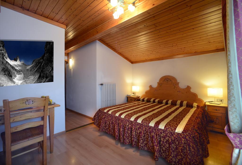 Hotel Margherita Sankt Martin am Sismunthbach Zimmer foto